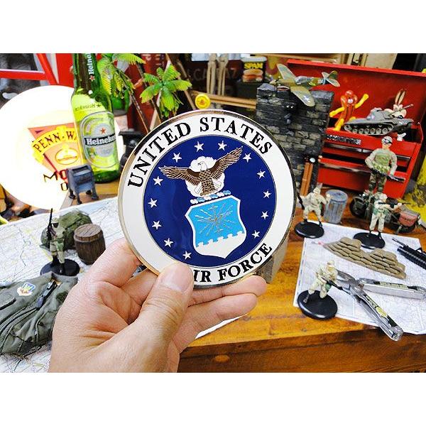 U.S.エアフォース　メダリオン　（ラウンドタイプ）　■　アメリカ雑貨　アメリカン雑貨　ミリタリー　ガレージグッズ　カーアクセサリー |  | 04