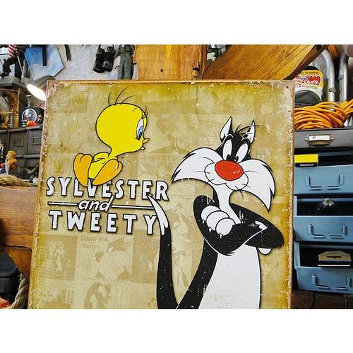 ルーニー・テューンズ　シルベスター　＆　トゥイーティー　ブリキ看板　（レトロシーン）　■ アメリカン雑貨 アメリカ雑貨 | アメリカン レトロ | 01