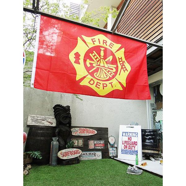 ファイヤーデプト　ビッグサイズフラッグ　（イエローロゴ）　■　アメリカ雑貨　アメリカン雑貨　ミリタリー　ガレージグッズ　男前　旗 | アメリカン レトロ | 04