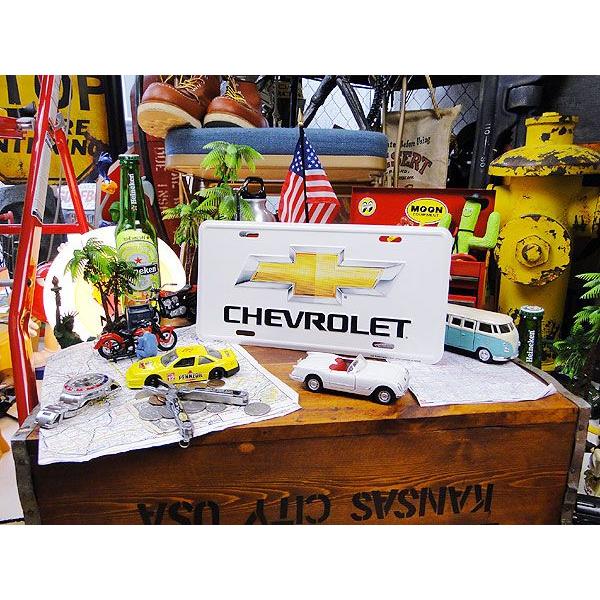 シボレー　ライセンスプレート　（ゴールドボウタイエンブレム）　アメリカ雑貨　アメリカン雑貨　壁飾り　おしゃれな雑貨屋さん | アメリカン レトロ | 02