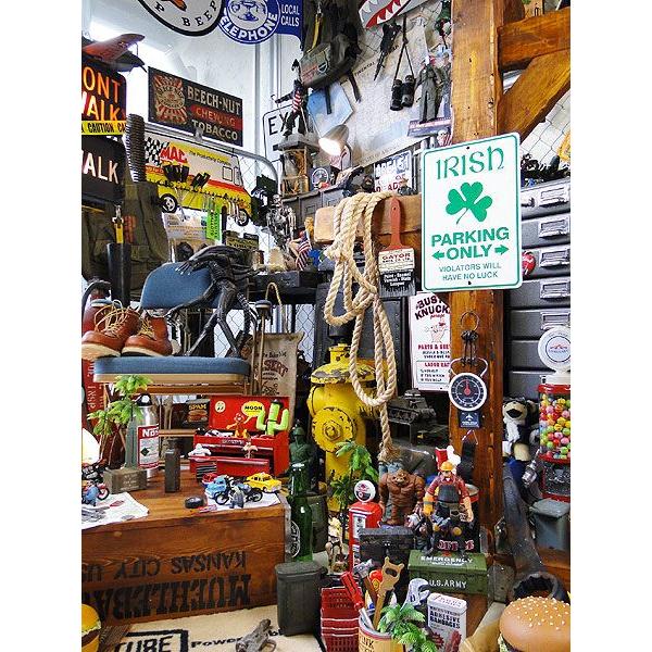 アイリッシュ専用駐車場　ミニパーキングサイン アメリカ雑貨 アメリカン雑貨 |  | 03