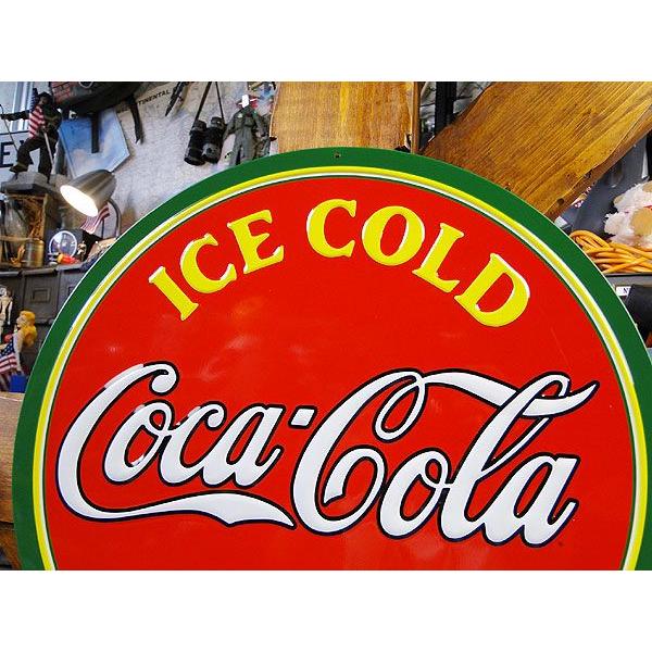 コカ・コーラ クラシックロゴ・ラウンド　エンボス・ティンサイン アメリカ雑貨 アメリカン雑貨 サインプレート インテリア 壁飾り 人気 | Coca Cola | 01