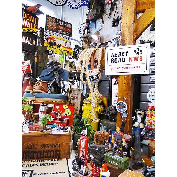 有名人＆ミュージシャン　3Dメタルサイン　（アビイロード）　アメリカ雑貨　アメリカン雑貨 |  | 05