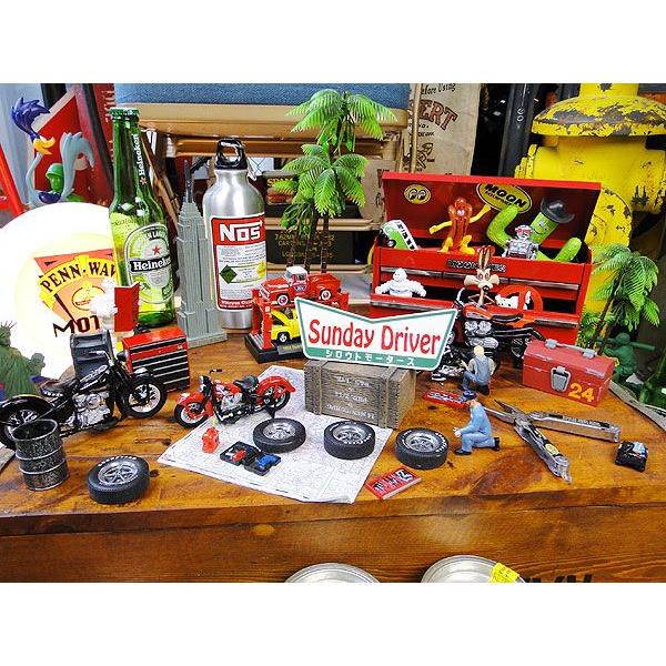 シロウトモータース 「サンデードライバー」　ステッカー アメリカン雑貨 アメリカ雑貨   ステッカー シール |  | 02