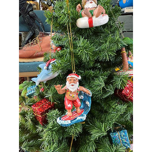 ハワイアン　クリスマスオーナメント　（ビッグウェーブサンタ）　アメリカ雑貨　アメリカン雑貨 |  | 06