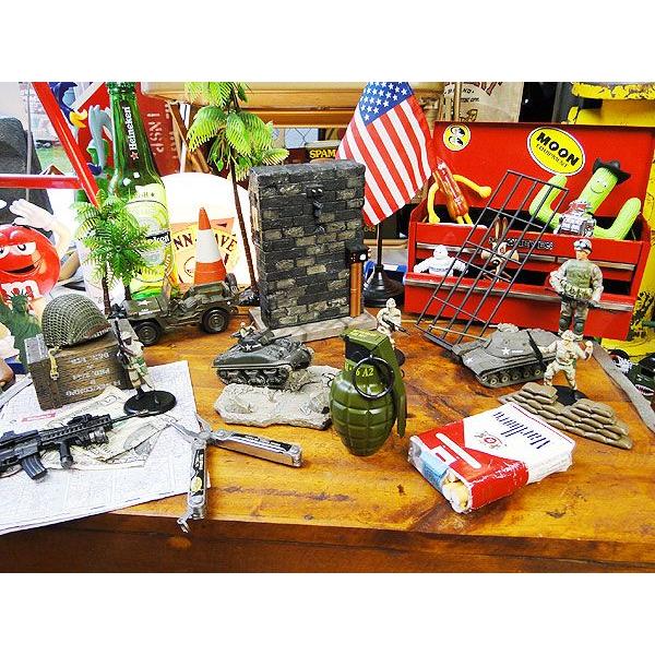 手榴弾　ターボライター アメリカ雑貨 アメリカン雑貨 おしゃれ 屋外 分煙 おもしろ雑貨 輸入 インテリア 人気 通販 ギフト |  | 05