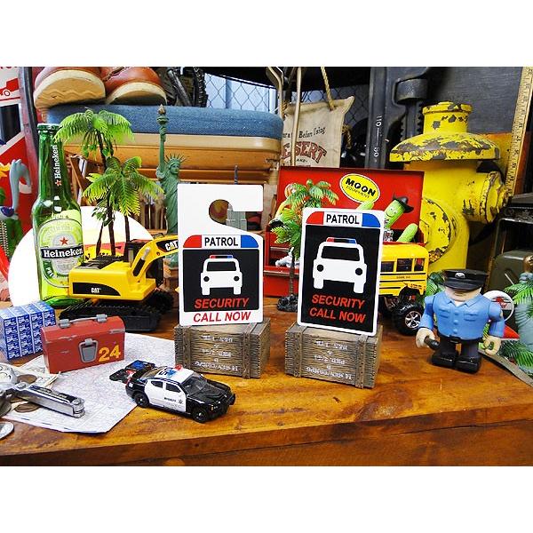 パーキングパーミット　ハングタグ＆ステッカーセット　（セキュリティ警備中）　アメリカ雑貨　アメリカン雑貨 |  | 02