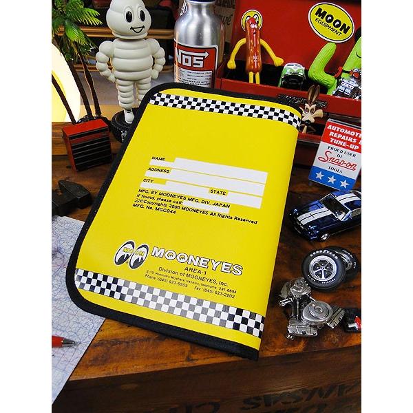 ムーンアイズ　カータイトルホルダー　（イエロー）　アメリカ雑貨　カー用品　インテリア　雑貨　グッズ　ブランド |  | 02