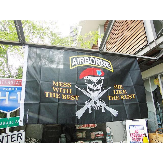 スペシャルフォース　ミリタリーフラッグ　（エアボーン/レッドベレー）　■　アメリカ雑貨　アメリカン雑貨　ミリタリー　ガレージグッズ |  | 05