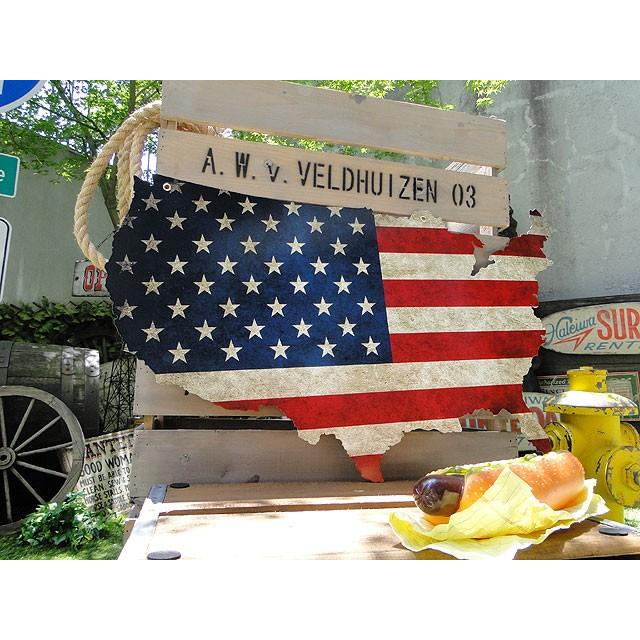 アメリカ合衆国マップ　U.S.ヘヴィースチールサイン　（星条旗バージョン）　アメリカ雑貨　アメリカン雑貨 |  | 04