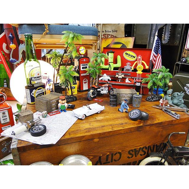 1950年代のアメ車のペダルカーを再現したミニカー 限定品 （1956