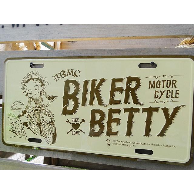 ベティ・ブープ　ライセンスプレート　（バイカーベティ/茶）　アメリカ雑貨　アメリカンな雑貨屋さん　ミリタリー 爆買 | アメリカン レトロ | 01