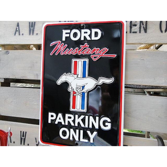 フォード　マスタング専用駐車場　ミニブリキ看板　（ブラック）　アメリカ雑貨　アメリカン雑貨 | アメリカン レトロ | 01