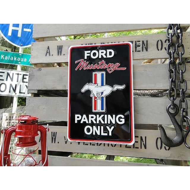 フォード　マスタング専用駐車場　ミニブリキ看板　（ブラック）　アメリカ雑貨　アメリカン雑貨 | アメリカン レトロ | 02