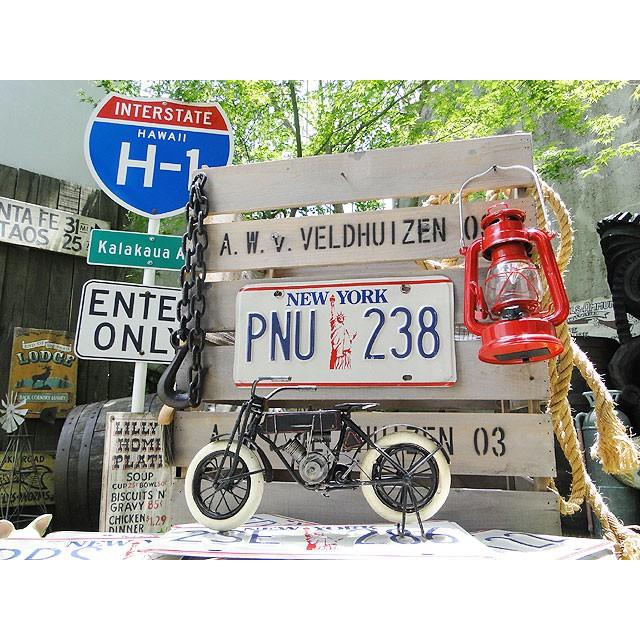 ニューヨーク州　USEDナンバープレート　（自由の女神バージョン）　アメリカ雑貨　アメリカン雑貨 |  | 03