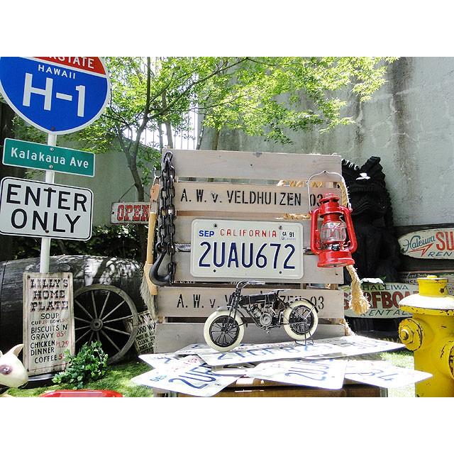 カリフォルニア州　USEDナンバープレート　（1987〜1992年デザイン）　■　アメリカン雑貨　アメリカ雑貨 |  | 01