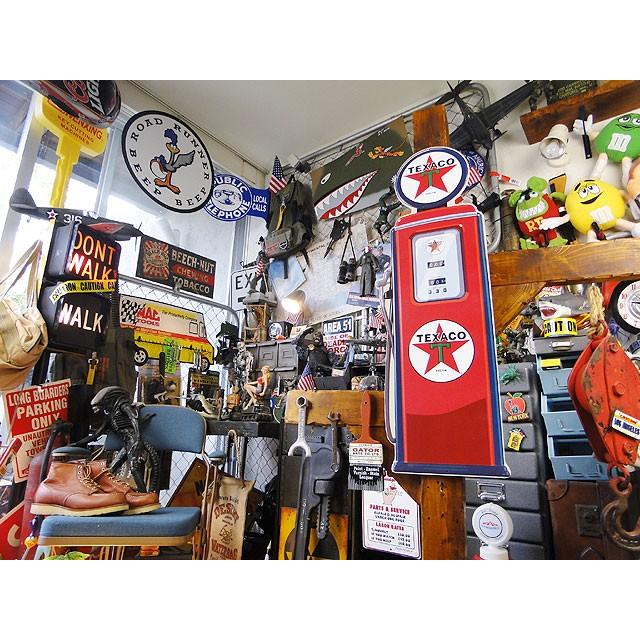 テキサコ　ガスポンプ　エンボス　ティンサイン アメリカ雑貨 アメリカン雑貨 インテリア 壁飾り おしゃれ 人気 壁掛け ブランド |  | 04