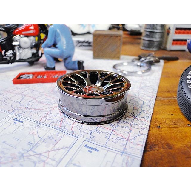 クルマのカスタムパーツ　キーホルダー　（ホイール/ガンメタ）　アメリカ雑貨　アメリカン雑貨　インテリア　雑貨　グッズ　ブランド |  | 01