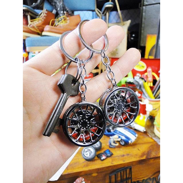 手提げ袋型金属製オブジェ　ショッピングバッグ　ミニチュアバッグ　置物　メタル 手提げ袋型金属製オブジェショッピングバッグミニチュアバッグ