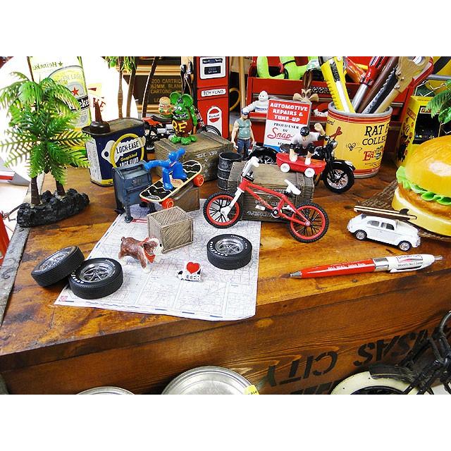 スポーツ　ピンバッジ　（アイ・ラブ・サッカー）　アメリカン雑貨 アメリカ雑貨 |  | 03