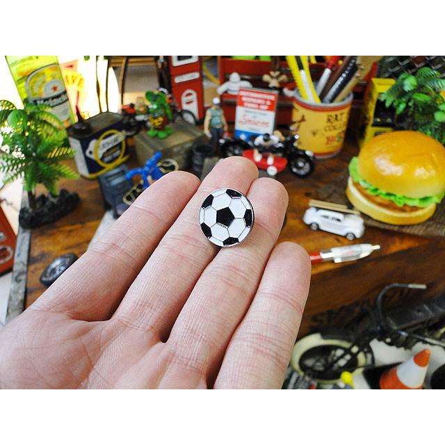 スポーツ　ピンバッジ　（サッカーボール）　アメリカン雑貨 アメリカ雑貨 |  | 01