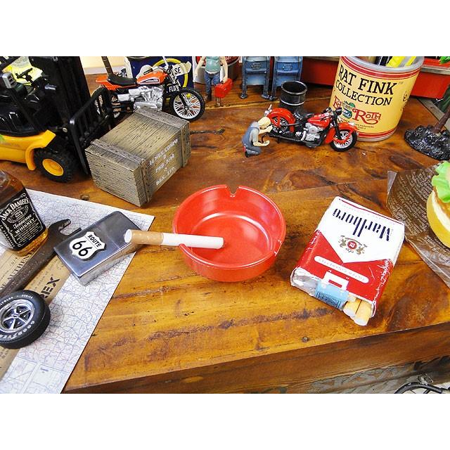 アメリカのメラミン灰皿　ラウンド　（レッド）　アメリカン雑貨 アメリカ雑貨 |  | 01