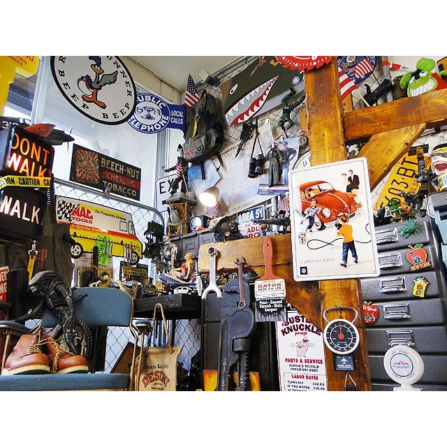 世界の名車＆クラシックカー　3Dメタルサイン　（ビートル/ファミリー）　アメリカン雑貨　アメリカ雑貨 |  | 04