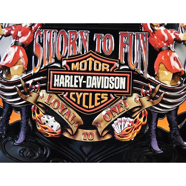 ハーレーダビッドソン　エンボスティンサイン　（ダイス＆トランプ）　アメリカ雑貨　アメリカン雑貨 | Harley Davidson | 03