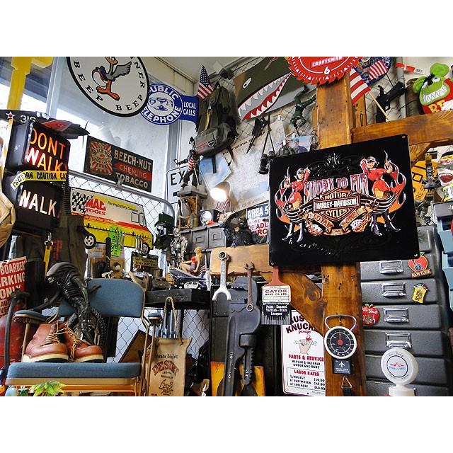 ハーレーダビッドソン　エンボスティンサイン　（ダイス＆トランプ）　アメリカ雑貨　アメリカン雑貨 | Harley Davidson | 07