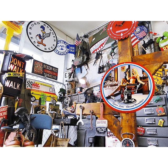 バーバーショップ　ピンナップガール　U.S.ヘヴィースチールサイン　アメリカ雑貨　アメリカン雑貨 |  | 07