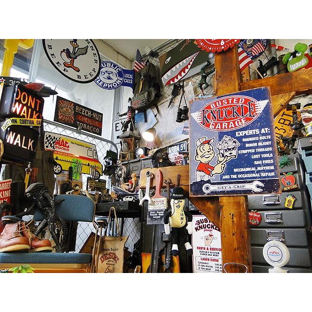 バステッドナックルガレージ　ブリキ看板　エキスパート アメリカン雑貨 アメリカ雑貨 |  | 04