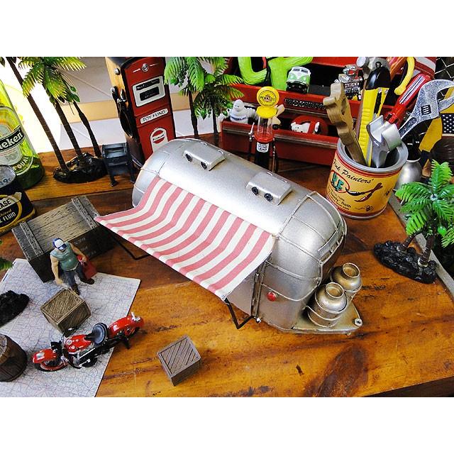 店じまいブリキトレーラー、アメリカ、 店じまいブリキトレーラー、アメリカ、 店じまいブリキトレーラー