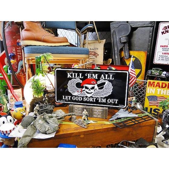 レッドベレー　ミリタリーライセンスプレート 　アメリカ雑貨　アメリカン雑貨 |  | 02