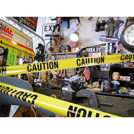 コーション　バリケードテープ 　アメリカ雑貨　パーティー 飾り |  | 04