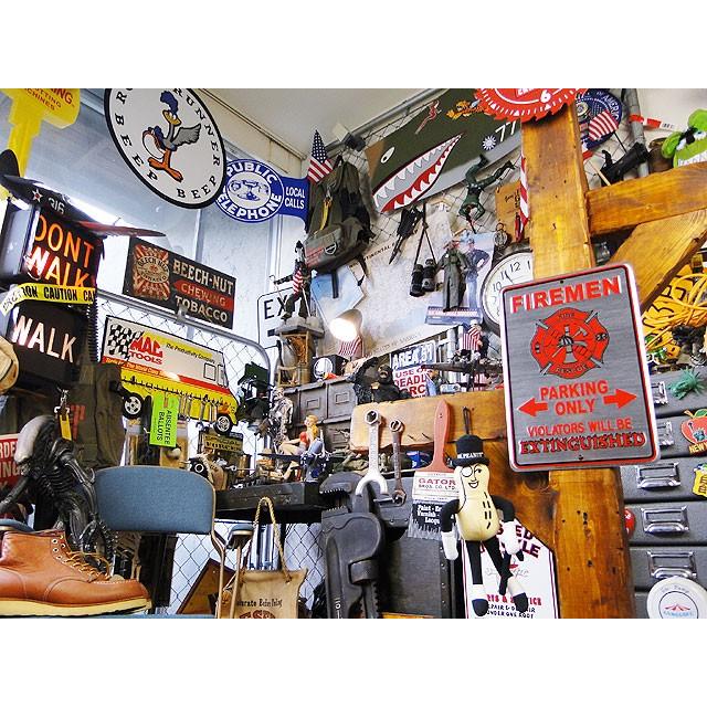 ファイヤーマン専用駐車場　ミニブリキ看板　アメリカン雑貨 アメリカ雑貨 |  | 01