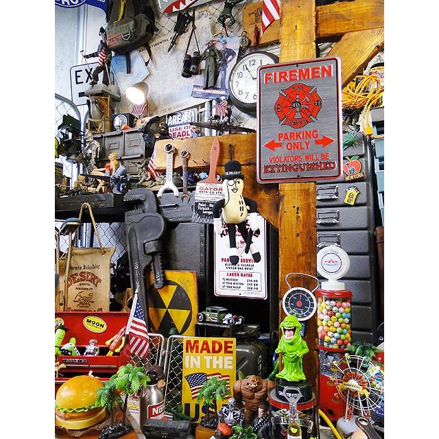 ファイヤーマン専用駐車場　ミニブリキ看板　アメリカン雑貨 アメリカ雑貨 |  | 02