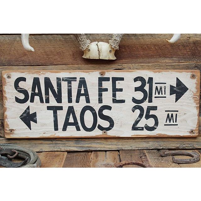 サンタフェまで31マイル　木製看板　アメリカ雑貨 アメリカン雑貨 | 