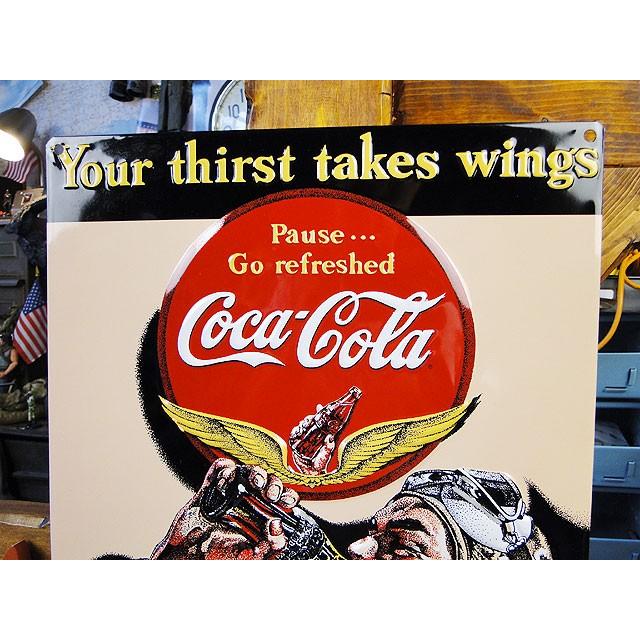 コカ・コーラ　エンボスティンサイン　（アヴィエイターマン）　アメリカ雑貨　アメリカン雑貨 | Coca Cola | 01