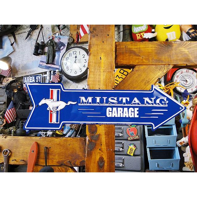マスタングガレージ　アローカットサイン　アメリカ雑貨　アメリカン雑貨 | アメリカン レトロ