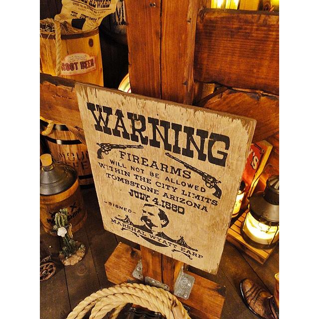 西部のお尋ね者ポスター　木製看板　（ワイアット・アープ）　アメリカ雑貨　アメリカン雑貨 |  | 01