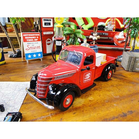 1938年ヴィンテージ インターナショナルD-2ピックアップ ダイキャスト 