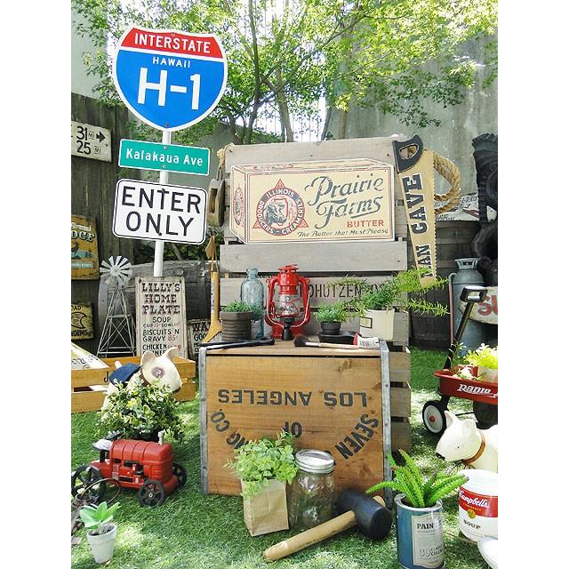 昔のアドバタイジング ウッドサイン （プレーリーファーム） アメリカ