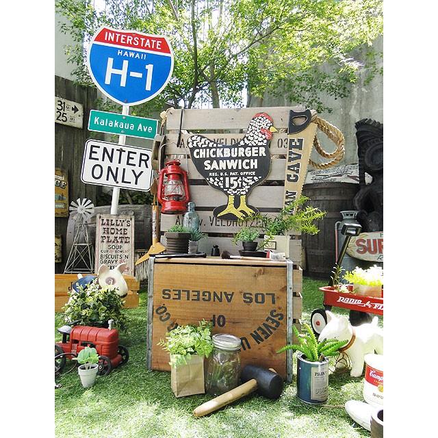 昔のアドバタイジング　ウッドサイン　（チックバーガー）　アメリカ雑貨　アメリカン雑貨　木製看板 |  | 05