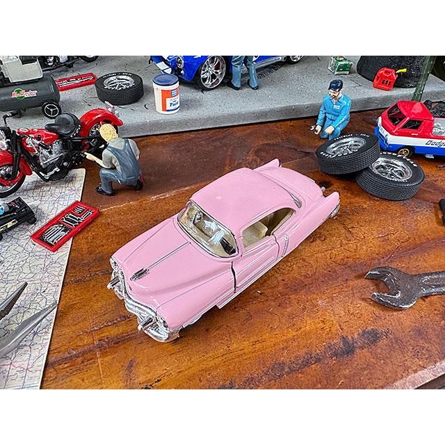 1953年 ピンクキャデラック ダイキャストミニカー 1/43スケール 1953年 ピンクキャデラック ダイキャストミニカー 1/43スケール