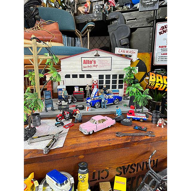 1953年 ピンクキャデラック ダイキャストミニカー 1/43スケール