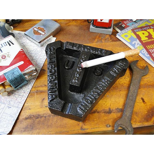 マーキュリー　アイアンアシュトレイ　（トライアングル/ブラック）　■　アメリカ雑貨　アメリカン雑貨インダストリアル　灰皿　MERCURY | MERCURY