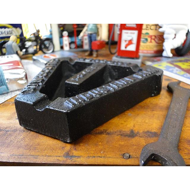 マーキュリー　アイアンアシュトレイ　（トライアングル/ブラック）　■　アメリカ雑貨　アメリカン雑貨インダストリアル　灰皿　MERCURY | MERCURY | 03