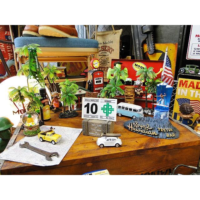 ハワイの車検バンパーステッカー　レプリカ　（10月）　アメリカ雑貨　アメリカン雑貨 爆買 |  | 03