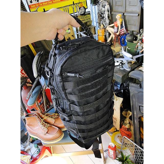 U.S.タイプ　ミリタリーボディバッグ　（ブラック）　アメリカ雑貨　アメリカン雑貨 |  | 10