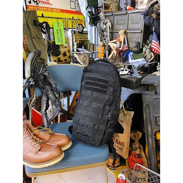 U.S.タイプ　ミリタリーボディバッグ　（ブラック）　アメリカ雑貨　アメリカン雑貨 |  | 12